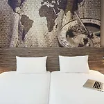 Ibis Styles Rooftop & 3* Hyères