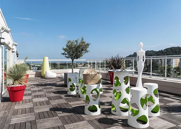 Ibis Styles Rooftop &