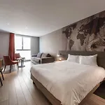酒店 Ibis Styles Rooftop & 3*