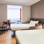 מלון Ibis Styles Rooftop &