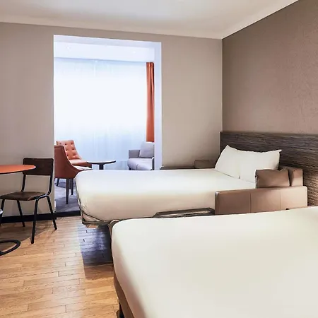 Ibis Styles Rooftop & 3* Hyères