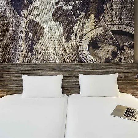 Ibis Styles Rooftop & 3*