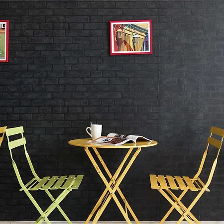 Ibis Styles Rooftop & 3*