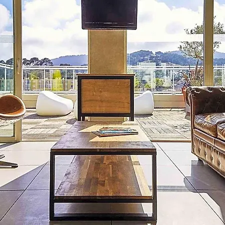 Ibis Styles Rooftop & Hotel Hyères