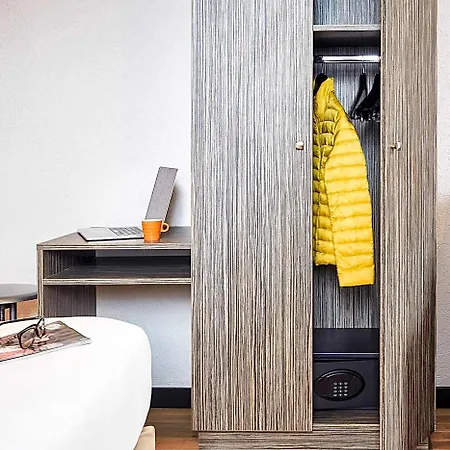 Hotel Ibis Styles Rooftop &