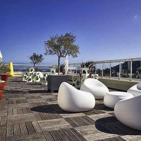 Ibis Styles Rooftop & Hotel 3*