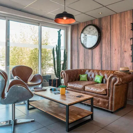 Otel Ibis Styles Rooftop & Hyères